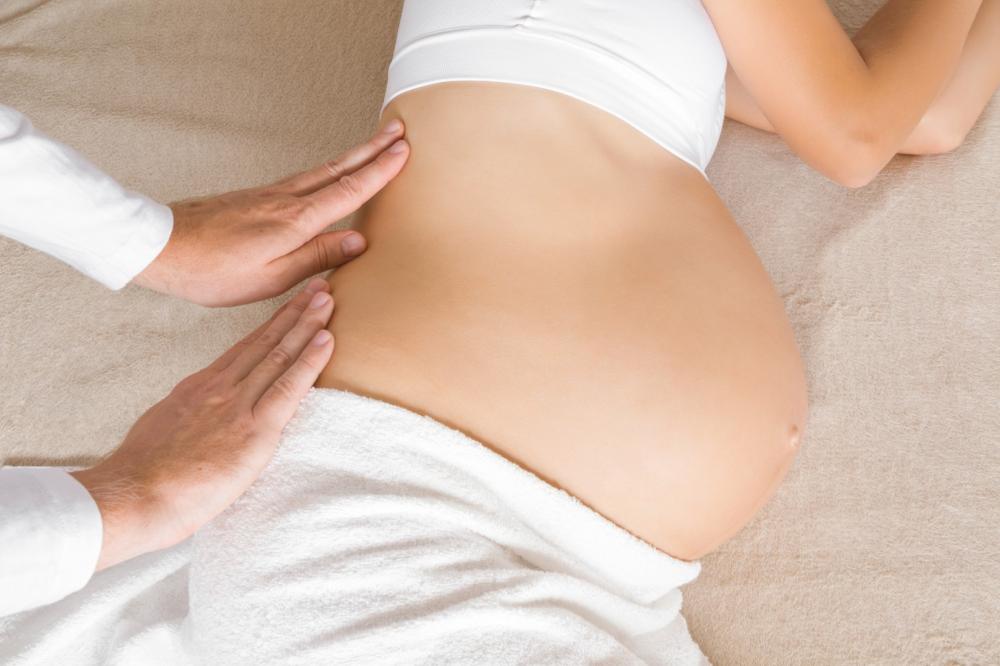 Ostéopathie femmes enceintes près de Bron